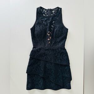 BCBGMAXAZRIA Hannah Lace Mini Dress